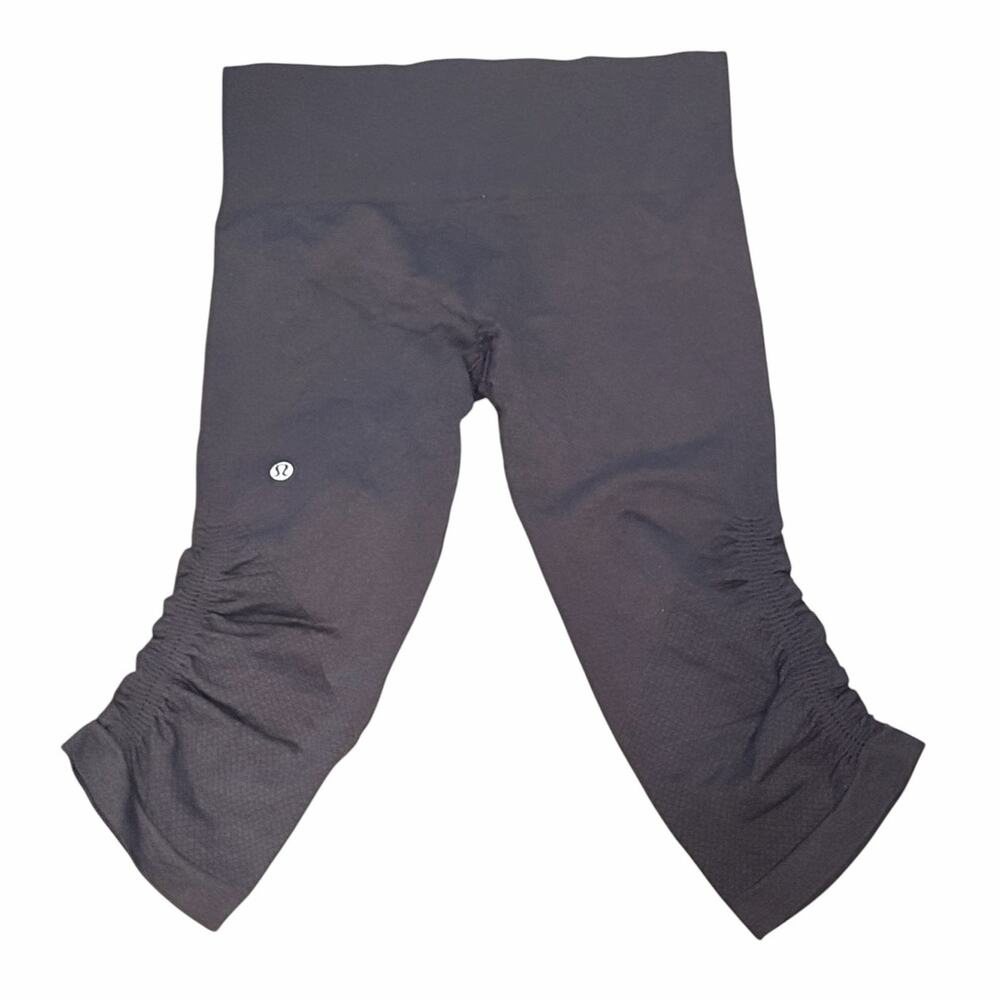 Lululemon In The Flow Crop Ruched Capri Leggings Size 6 Black